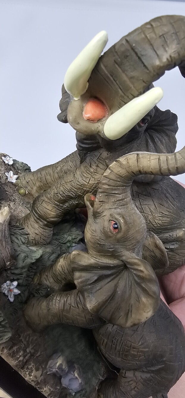 Elephant Figurine on Wood Base - Montefiori Collection - Italy Design 6"x5.5" - Picture 7 of 11